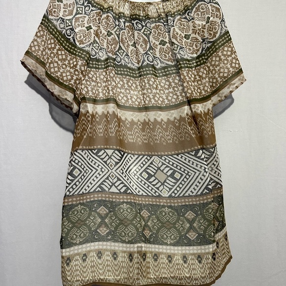 New Directions Brown Tan Flutter Sleeve Blouse M - Picture 3 of 4